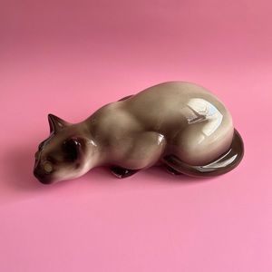 Ceramic Siamese, cat with green eyes - excellent condition